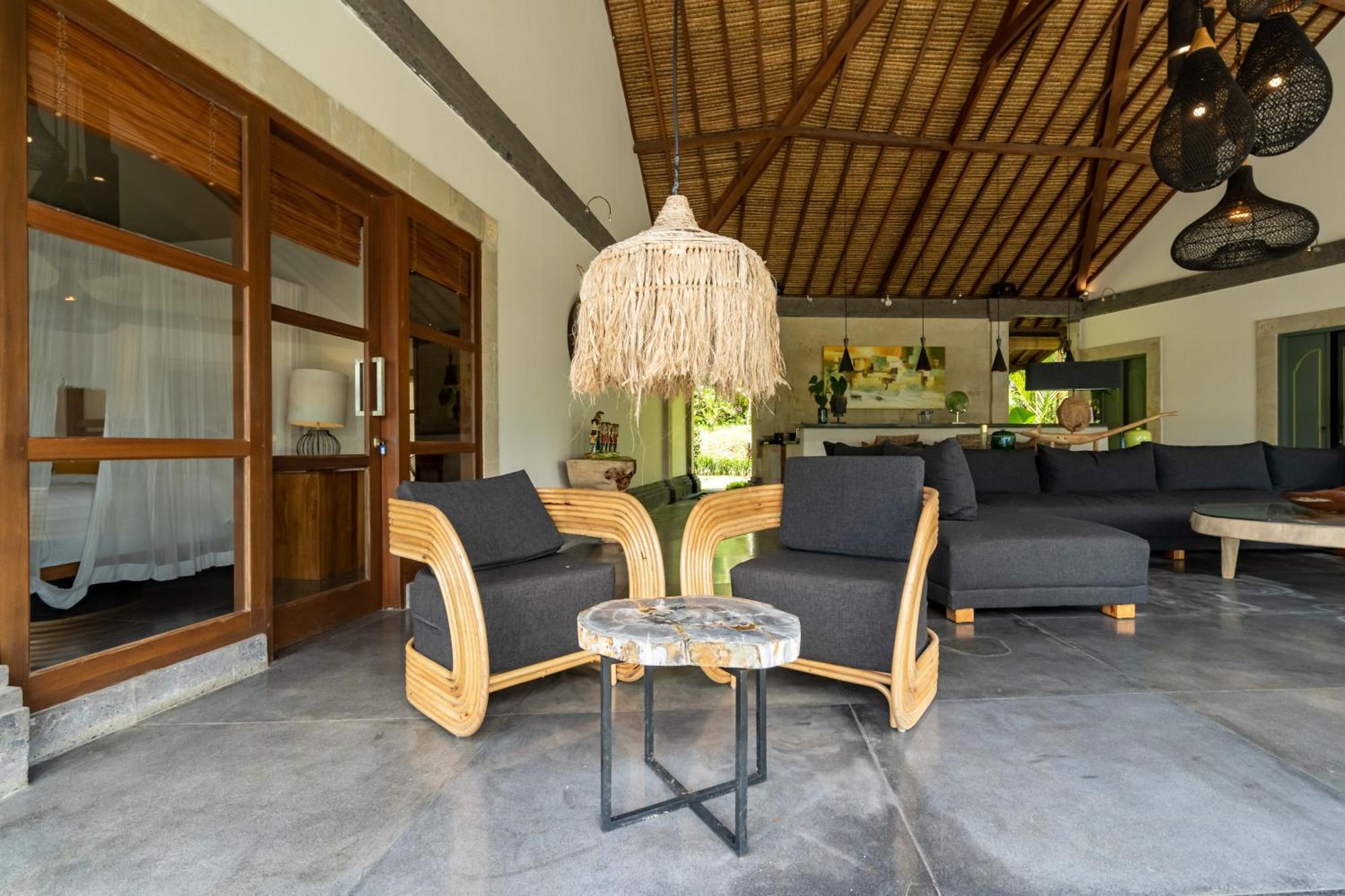 Villa Themma Jungle - Sumptuous 3Br Luxury Villa With Majestic Jungle View North Of Ubud Exterior foto